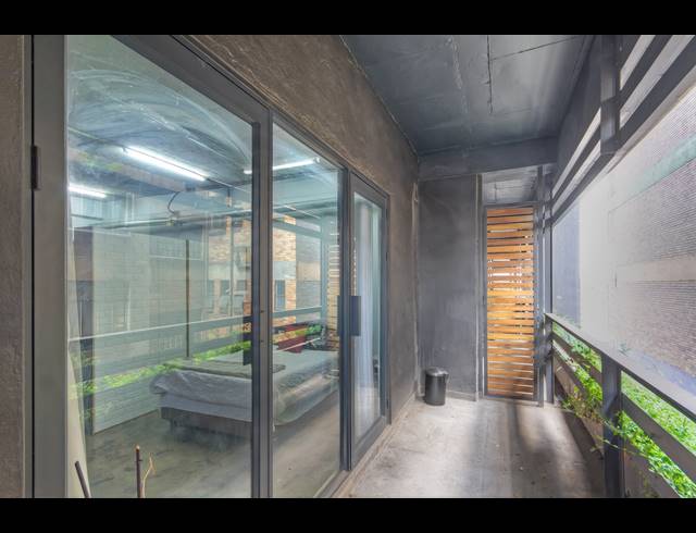 0.5 BEDROOM APARTMENT FOR SALE IN MABONENG